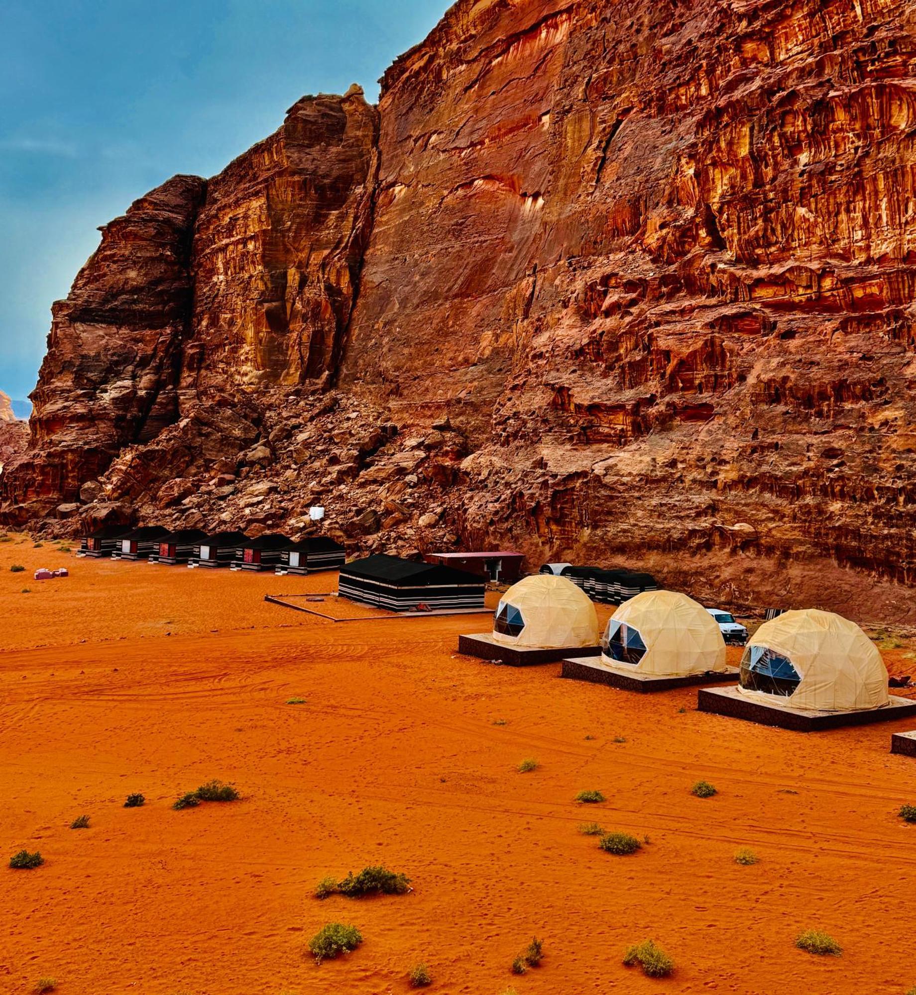 Wadi Rum Bubble Camp & Tour Exterior foto