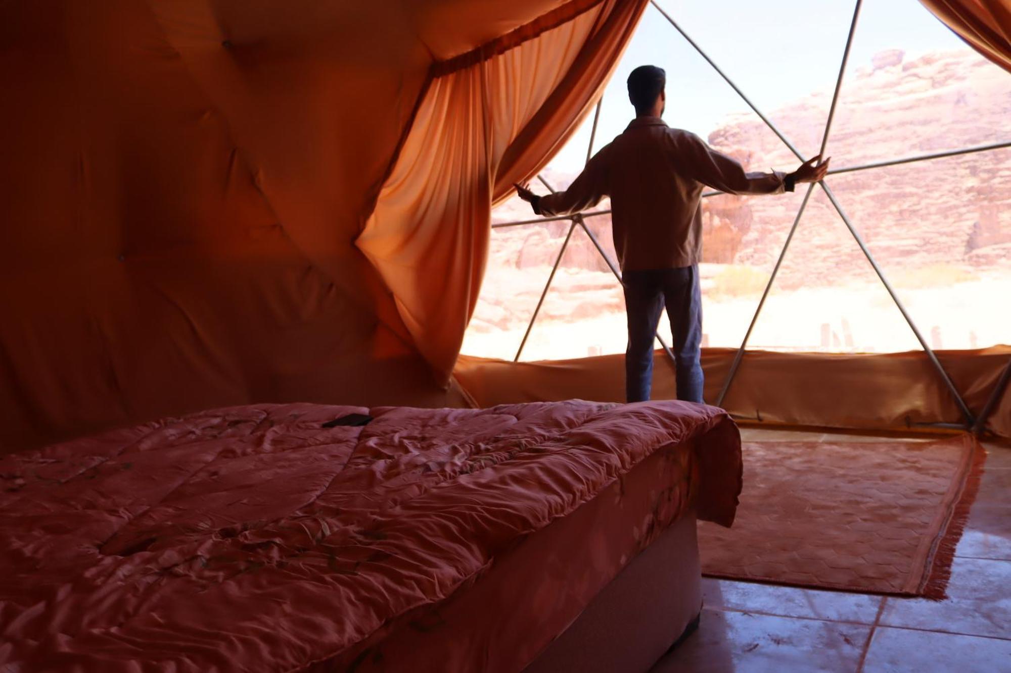 Wadi Rum Bubble Camp & Tour Exterior foto